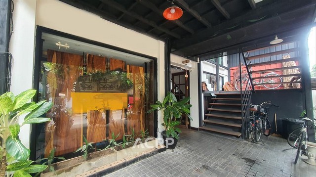 SaleHouse ขายโรงแรม ในคูเมือง ใจกลางเมืองเชียงใหม่