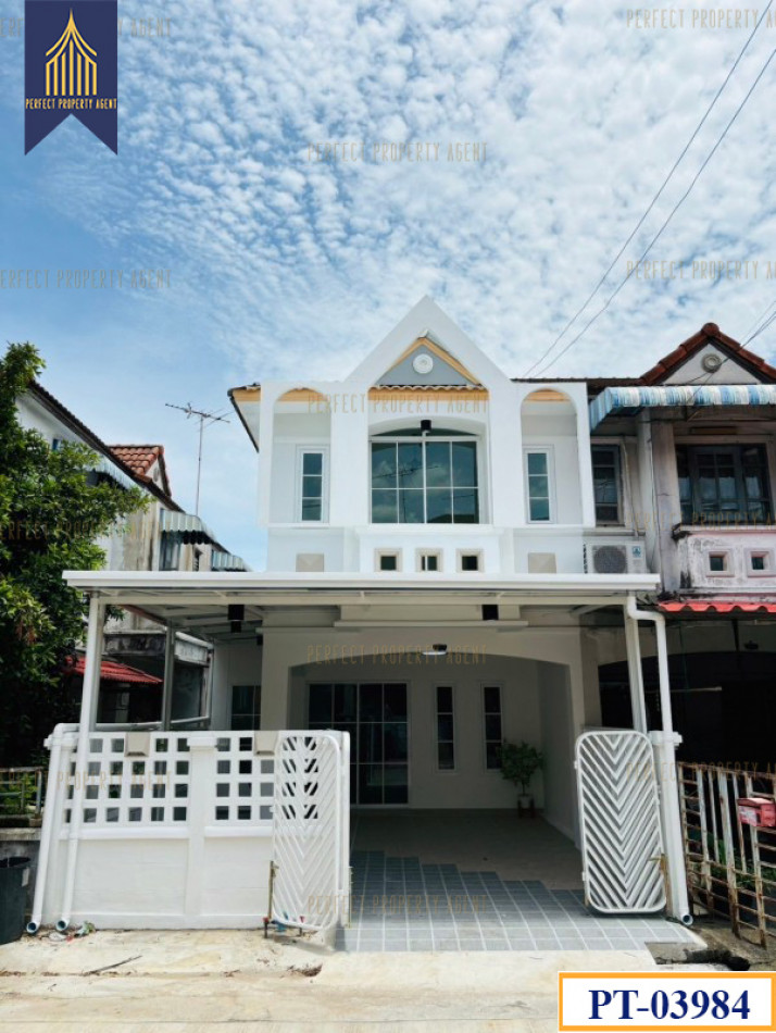 SaleHouse Townhouse for sale, KC 3, Hathai Rat 39, Khlong Sam Wa, Min Buri, newly decorated, with furniture