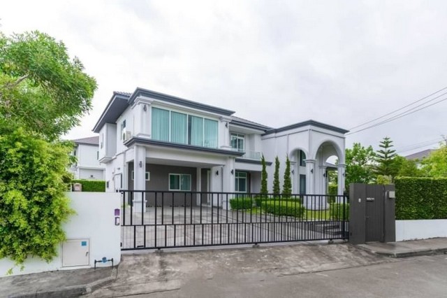 SaleHouse บ้านหลังใหญ่ โมเดิร์นสุดหรู บรรยายกาศดี โซนสุเทพ    