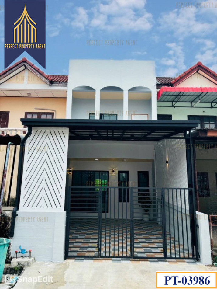 SaleHouse Townhouse for sale, Kittichai Villa 2, Mitmaitri, Nong Chok, newly decorated with furniture