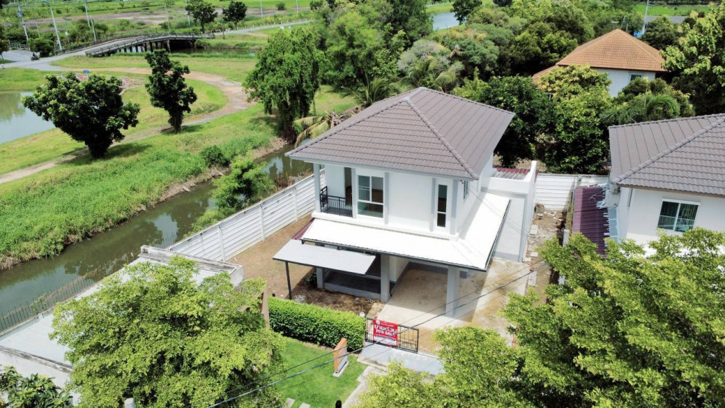 SaleHouse For sale: Single house, Thana Village, Rama 5 - Bang Yai, 230 sq m, 59 sq wa, beautiful plot, best location, cheap