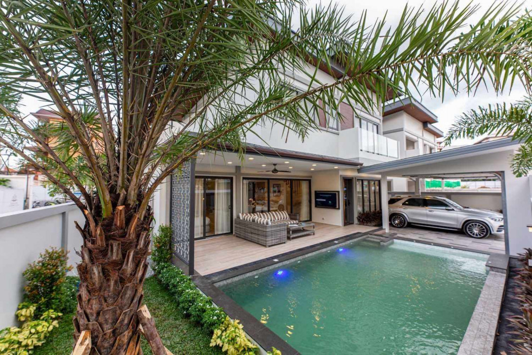 RentHouse H438 Modern style detached house for rent with swimming pool, Pattaya 3 Road