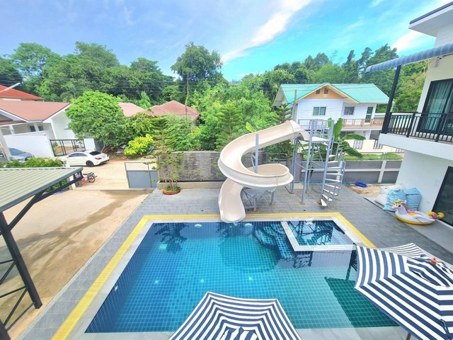 ขาย Pool Villa พร้อมผู้เช่า สุดอลัง สะอาด ใหญ่โต กว้างขวาง