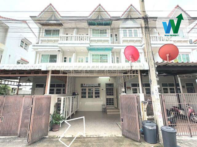 ขายบ้าน Townhome 3 Floor  for sale Lat Phrao 71 Soi Nakniwat 37 Intersection 1-8, size 22 square wah, ready 