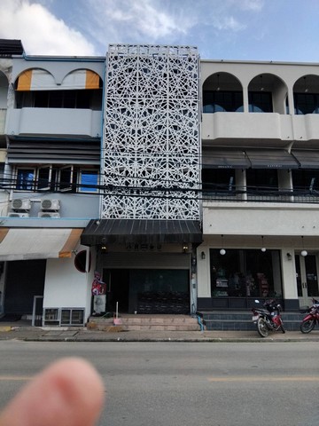 ขายบ้าน ขาย Hostel 3 ชั้น ถนนวัวลาย ช้างคลาน เมืองเชียงใหม่ เชียงใหม่