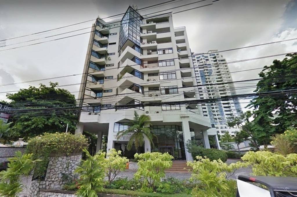 ขายคอนโดมิเนียม  ขาย The Waterford Park Condo พื้นที่ 130 ตรม. ชั้น 6 ซอยสุขุมวิท 53 