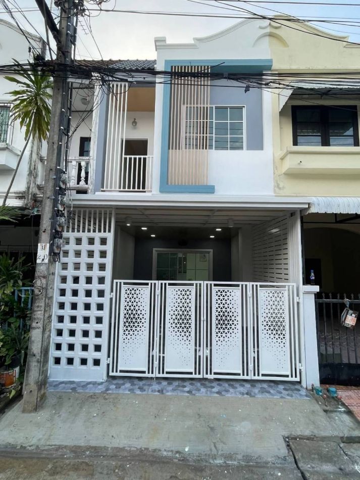 ขายบ้าน ขาย Townhome วรางค์กูล 85 ตรม. 17 ตร.วา บ้าน Renovate เรียบร้อยพร้อมยื่นBank มากกกก