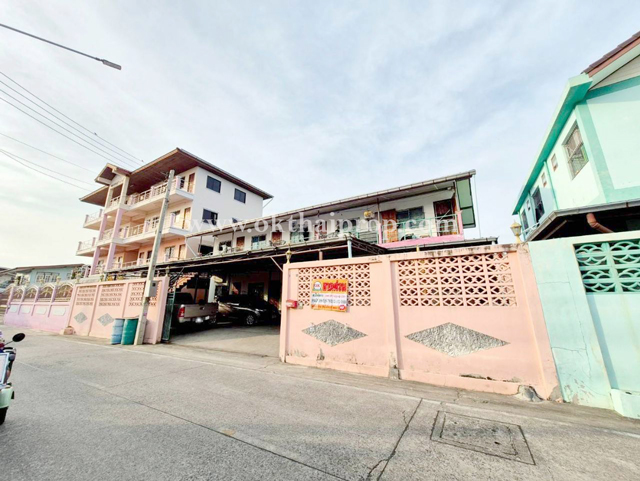 ขายกิจการห้องเช่า ใกล้เวิร์คพอยท์ ถนนเลียบคลองเปรมประชากร เมืองปทุมธานี 