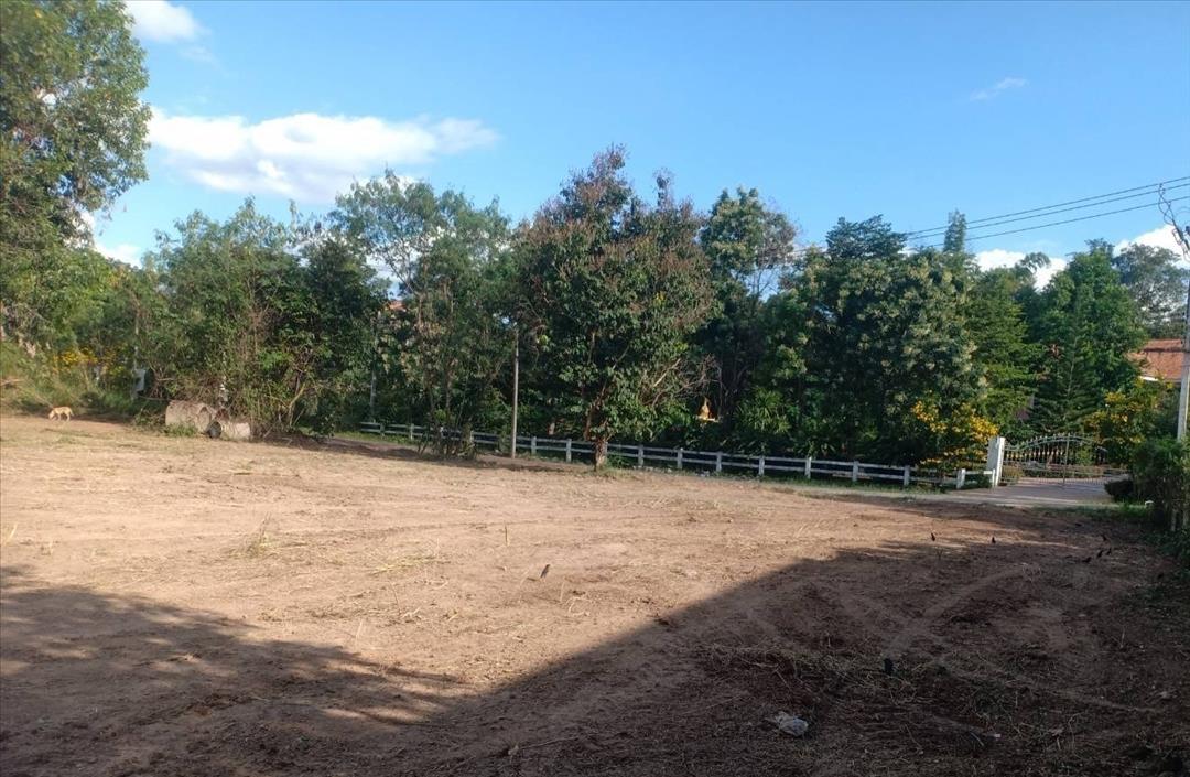 สิริลักข์เพลส