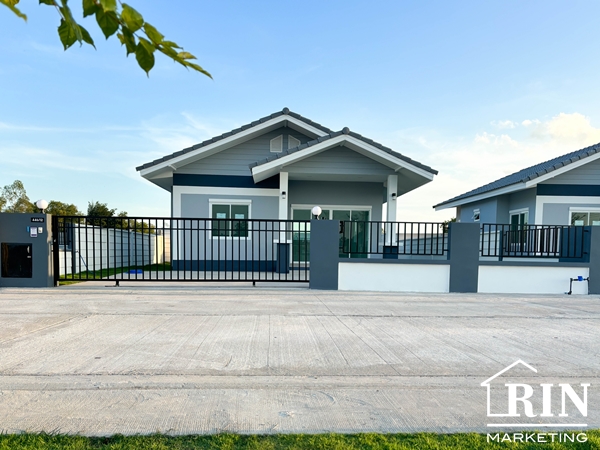 บ้านเดี่ยวชั้นเดียว 50 ตารางวา ราคา 999,999 บาท 097-446-4446