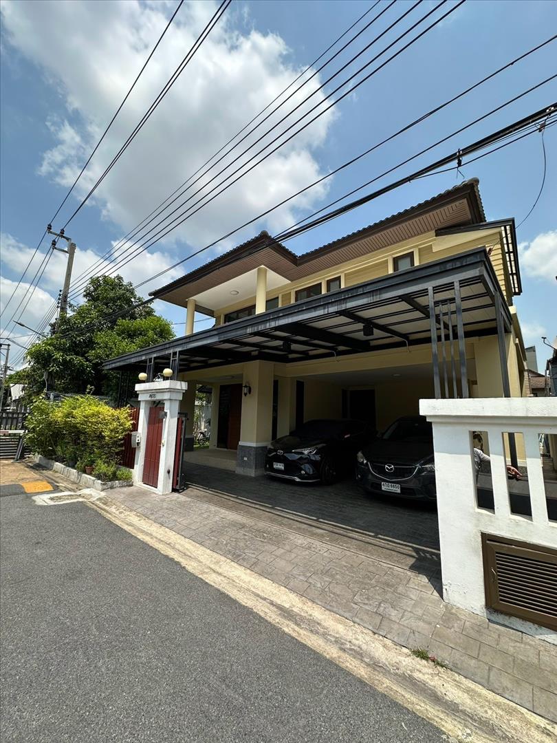 หมู่บ้านอารียา สวนา 1 