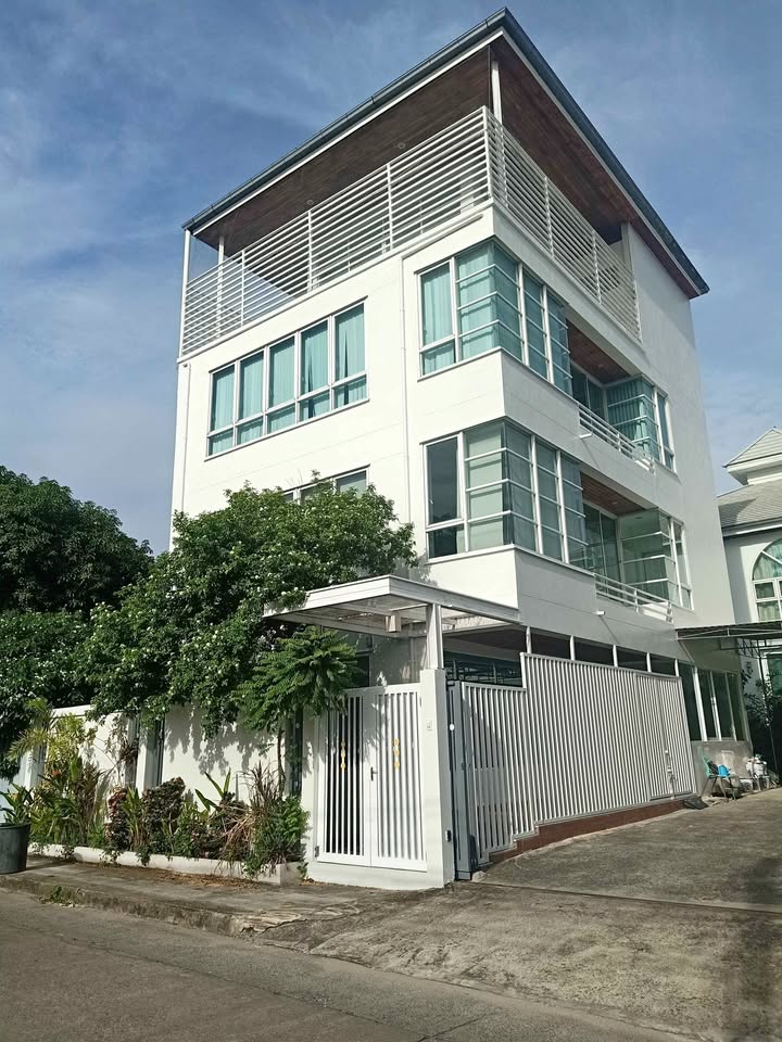 อาคารสำนักงานให้เช่า วัดเสมียนนารี