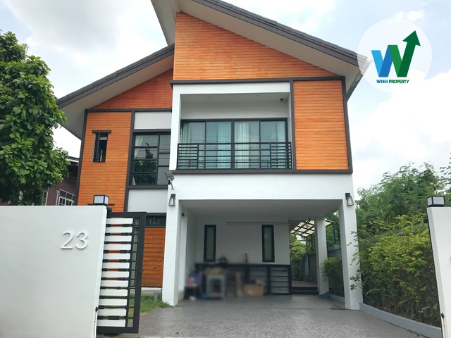 ให้เช่าบ้านเดี่ยว 60 ตร.ว. สภาพใหม่มาก พร้อมเฟอร์นิเจอร์ 3 ห้องนอน 3 ห้องน้ำ 5 แอร์