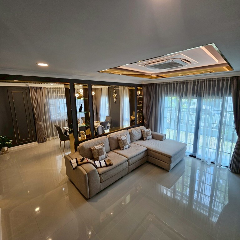 เซนโทร บางนา