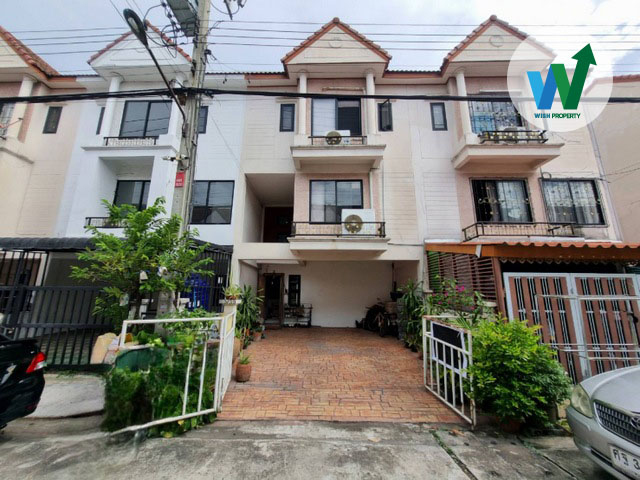 ขายบ้านหมู่บ้น ฟ้านันทวัน มีนบุรี 2.5 ชั้น 21ตร.วใกล้โรงพยาบาล สินแพทย์ เสรีรักษ์