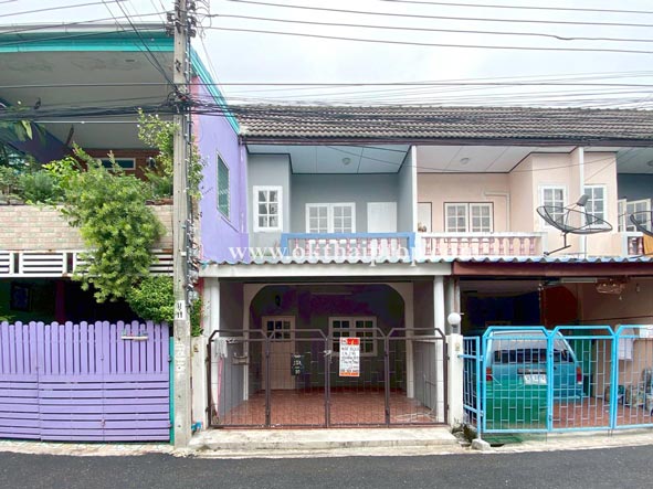 ทาวน์เฮ้าส์ หมู่บ้าน ทรัพย์สิทธิชัย ปากเกร็ด นนทบุรี