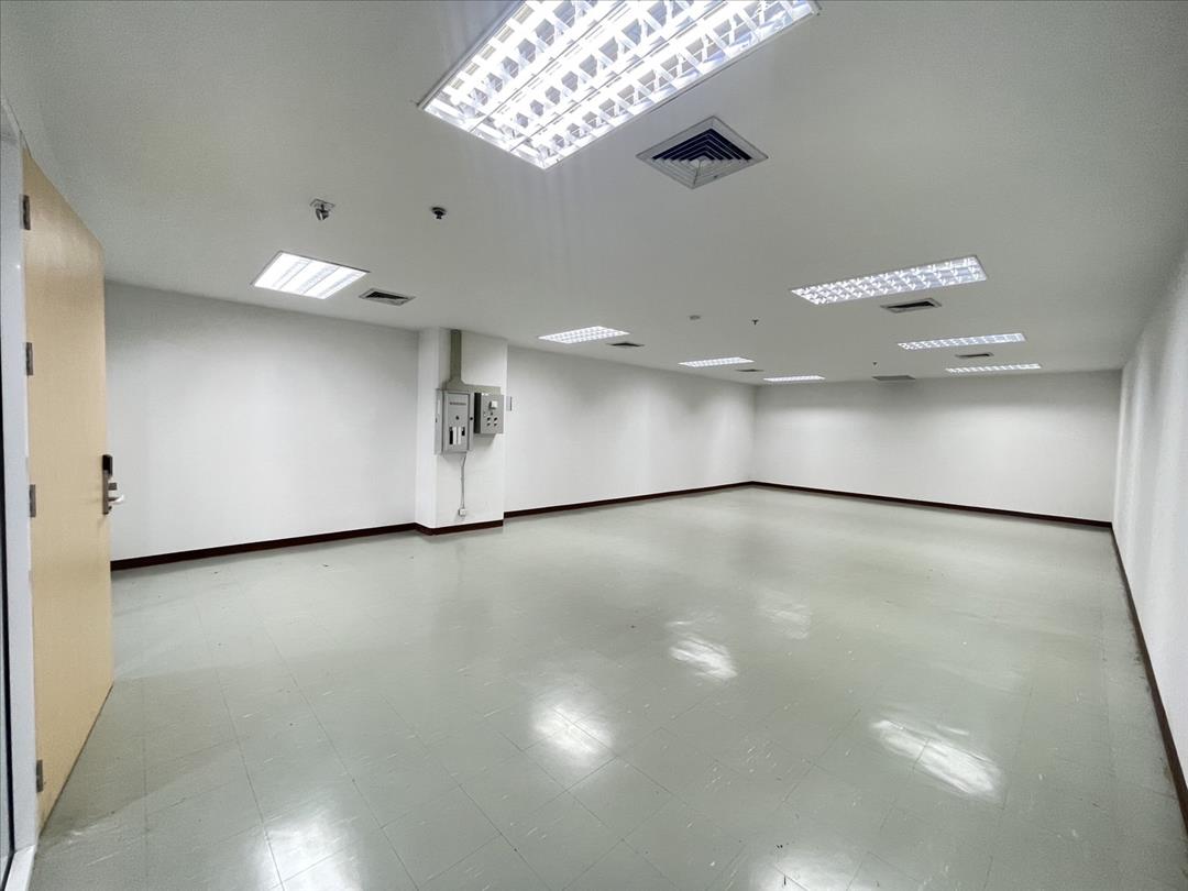 ออฟฟิศสำนักงานให้เช่า  OFFICE @ ZEER RANGSIT ศูนย์การค้าเซียร์รังสิต