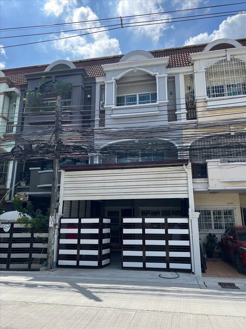 PJ28 ให้เช่าทาวน์โฮม 3ชั้น เลียบด่วนเอกมัย-รามอินทรา(ลาดพร้าว 71) ซอยนาคนิวาส48