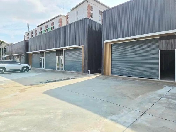  ให้เช่าโกดัง พระราม 9 ใกล้ รพ.สมิติเวช ขนาด 108 ตรม  ใกล้มหาวิทยาลัยรามคำแหง พัฒนาการ มอเตอร์เวย์ แ