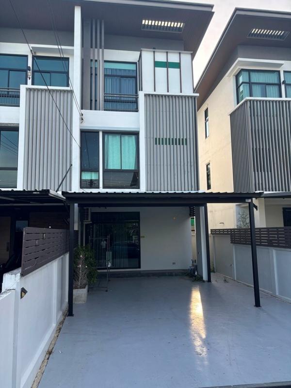 ขายบ้าน โครงการ cozy สตรีวิทยา2 โฮมออฟฟิศ 36 ตรว 3ชั้น จอดรถ4คัน ลาดพร้าว เลียบด่วน เกตรนวมินทร