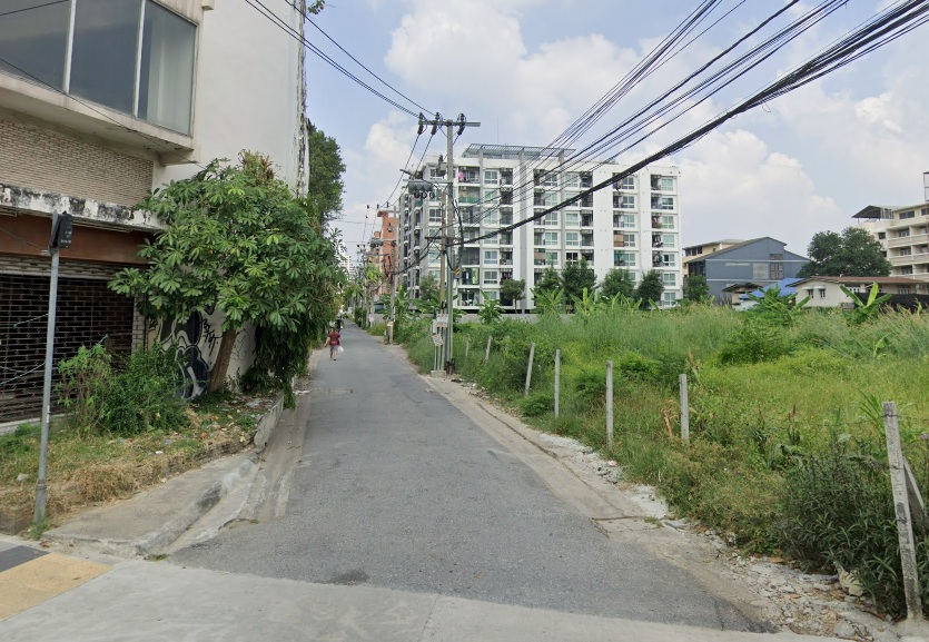 ลาดพร้าว 27