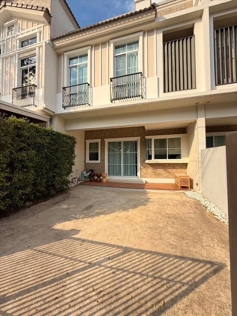 T 1434 ให้เช่า ทาวน์โฮม 2 ชั้น ม.Indy​ บางนา​-รามคำแหง​2​ บ้านสวย เฟอร์นิเจอร์ครบ พร้อมอยู่ 