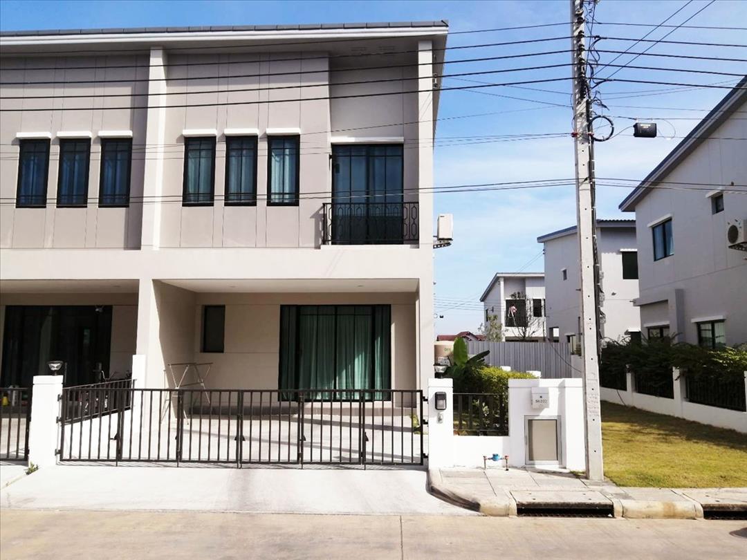 งนาตราด กม.T 1435 ให้เช่า ทาวน์เฮ้าส์ 2 ชั้น ม.ชวนชื่นทาวน์วิลเลจ บา29 บ้านสวย มีเฟอร์นิเจอร์ 