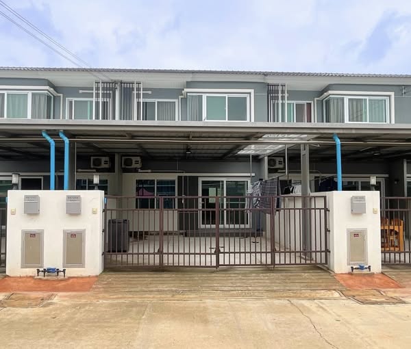 ขายทาวน์เฮ้าส์ 2 ชั้น  หมู่บ้านศุภาลัย บลิซ บ้านค่าย ระยอง