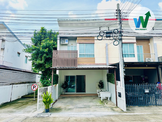 ขายทาวน์โฮม ให้เช่าบ้านหลังมุม วิลเลตไลท์ Villette Lite Pattanakarn 38 ที่จอดรถเยอะ ต่อเติมพร้อมอยู่