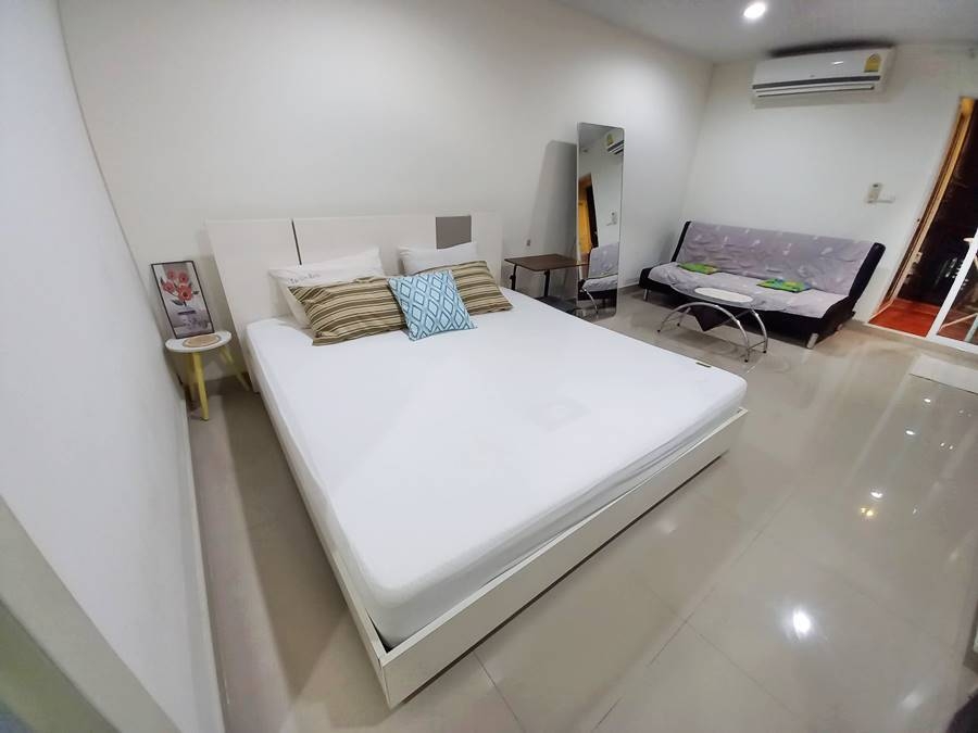 รีเจ้นท์โฮม 22