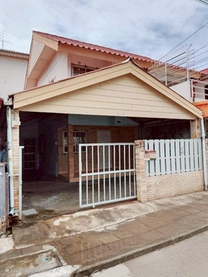 ขายถูก บ้านการเคหะ  เอื้ออาทร บ้านโพธิ์ ฉะเชิงเทรา ตรงข้ามโตโยต้า ราคาถูก ผ่อนแค่  2- 3,XXX บาท/เดือ