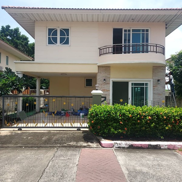 ขายด่วนๆๆ บ้านเดี่ยว หมู่บ้านศุภาลัย พาร์ควิลล์ 5 เดินทางสะดวกเข้าออกได้หลายทาง ราคา 8.7 ลบ.เท่านั้น