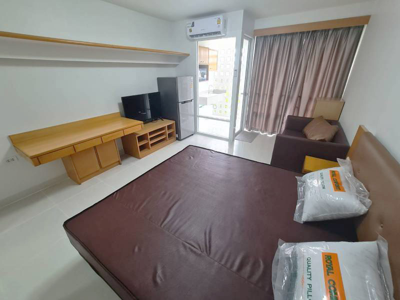 ไอเฮ้าส์ พระราม9 เอกมัย