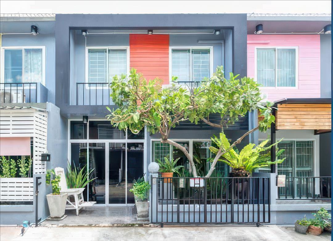 ทาวน์โฮม หมู่บ้าน อารียา เดอะ คัล เลอร์ 2  ติวานนท์ เช่า