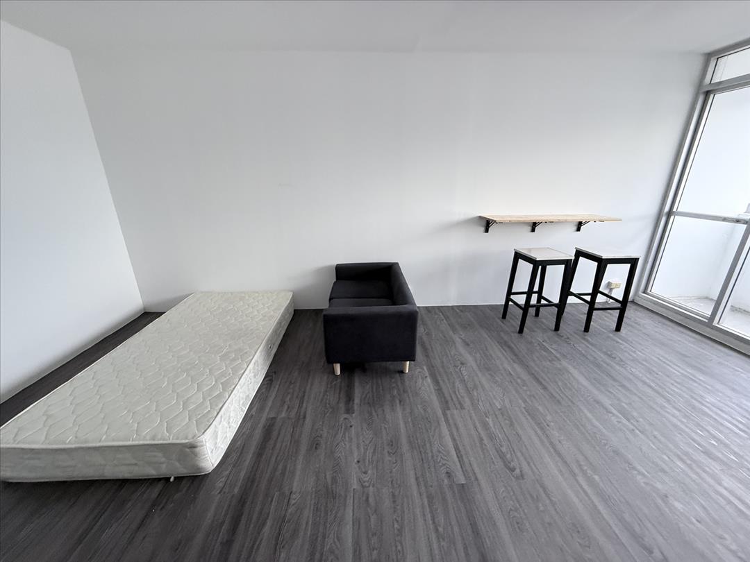 โครงการเมืองทองบางนา อาคาร เอ 6