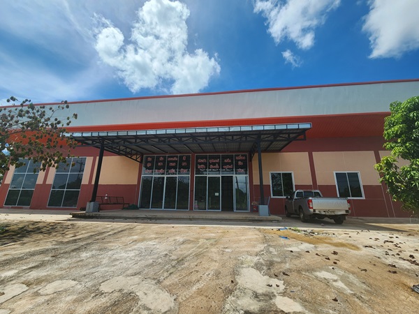 อาคารโกดังให้เช่า เมืองหนองคาย 800ตรม สูง 9เมตร ติดถนนใหญ่ พระธาตุบังพวน ทางไปหนองสองห้อง 