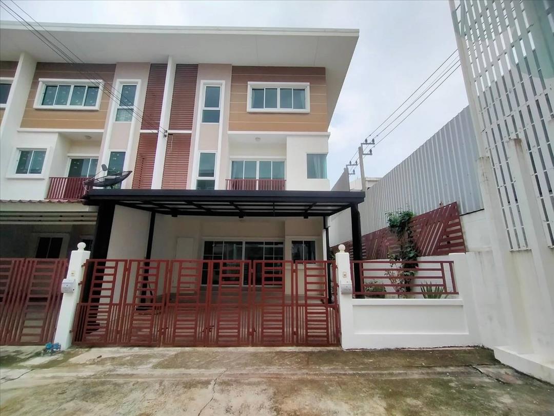 T 1457 ให้เช่า ทาวน์โฮม 3 ชั้น หลังมุม ม.เดอะเทพา ทาวน์โฮม เทพารักษ์ กม.25 สภาพดี มีเฟอร์นิเจอร์ 
