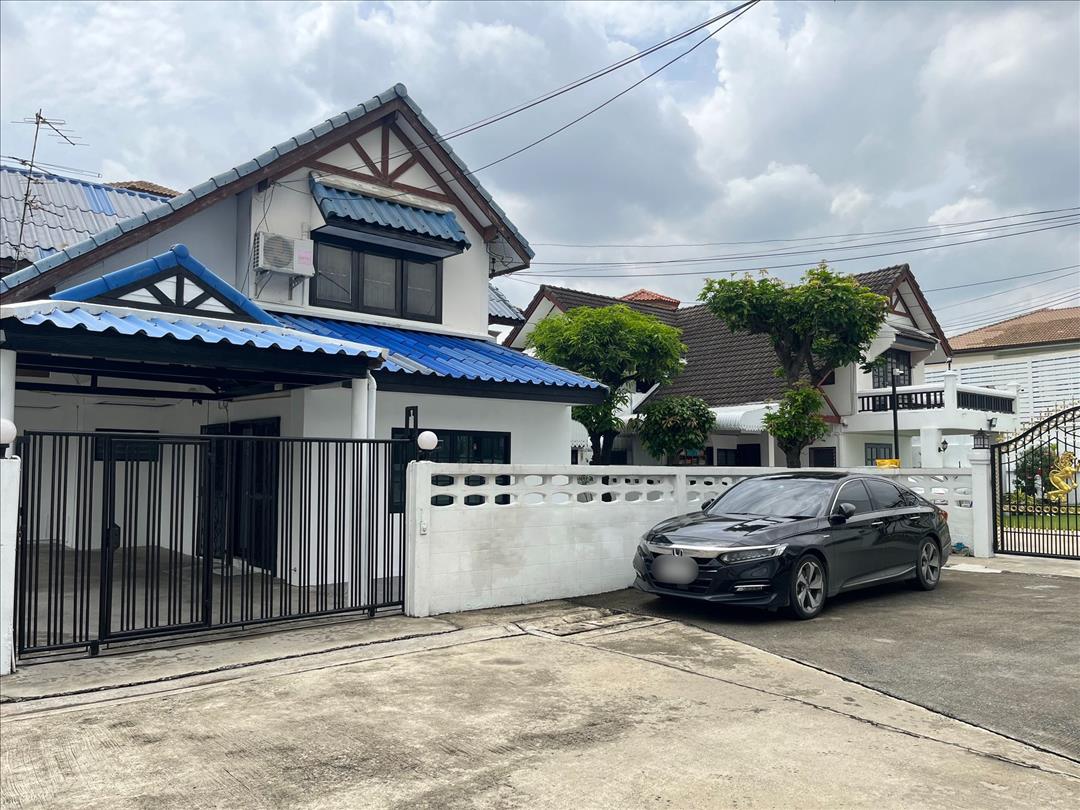 ให้เช่าบ้านลาดพร้าว71 นาคนิวาส 4นอน 2น้ำ แอร์ 3เครื่อง