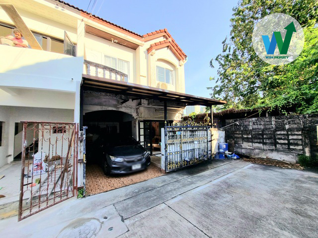 ขายบ้านหลังมุม ทำเลทอง หมู่บ้าน ช.รุ่งเรือง 4 ที่ดิน 22 ตารางวา