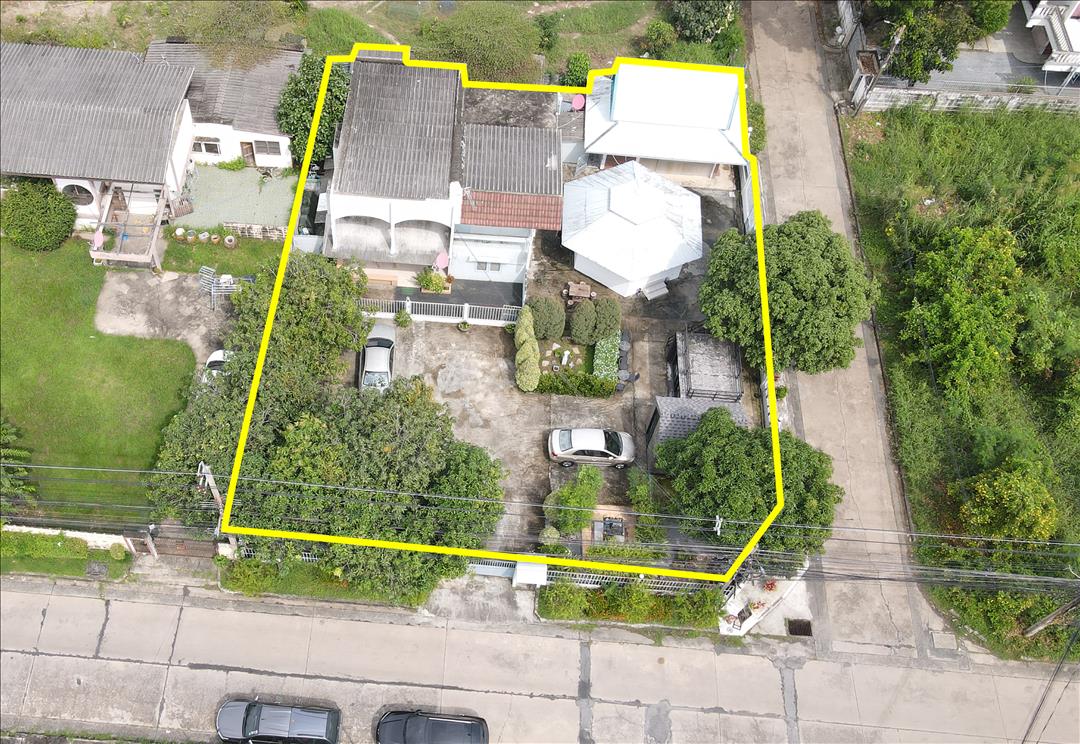 ขายบ้าน หมู่บ้านเมืองทองนิเวศน์ 1 ซอยแจ้งวัฒนะ 14 บางเขน กรุงเทพ