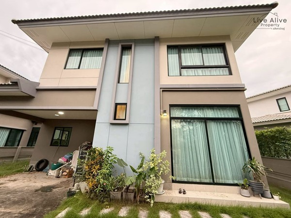 เช่าบ้าน ให้เช่าบ้าน โครงการ คาซ่าเพรสโต้ ประชาอุทิศ 90 สงบ บรรยากาศดี 50.3 ตร.วา 3 ห้องนอน โทร 085-8266936