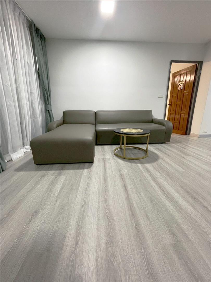 ทองหล่อ ทาวเวอร์