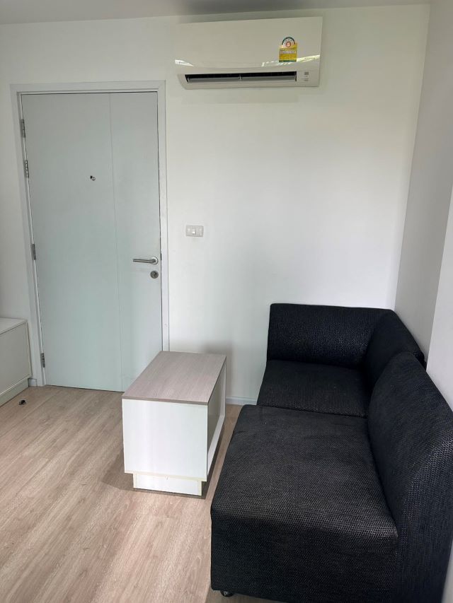 ไอคอนโด กรีน สเปซ เสรีไทย