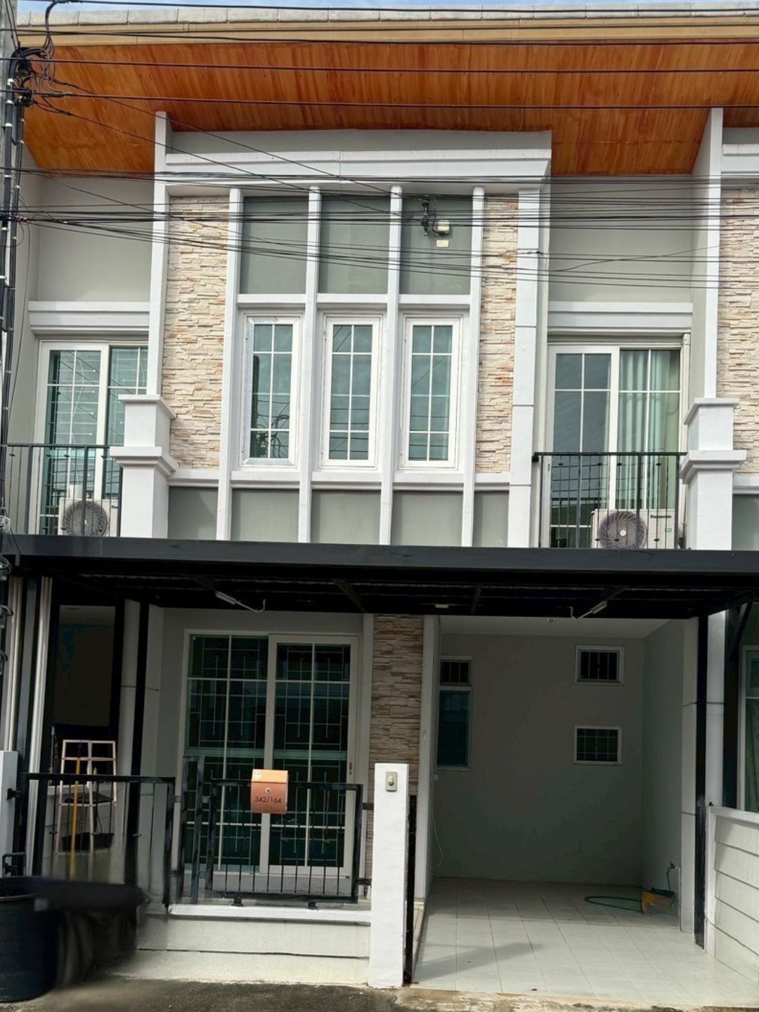 ให้เช่า บ้าน โกลเด้น ทาวน์ วิภาวดี แจ้งวัฒนะ 4 ห้องนอน 2 ห้องน้ำ