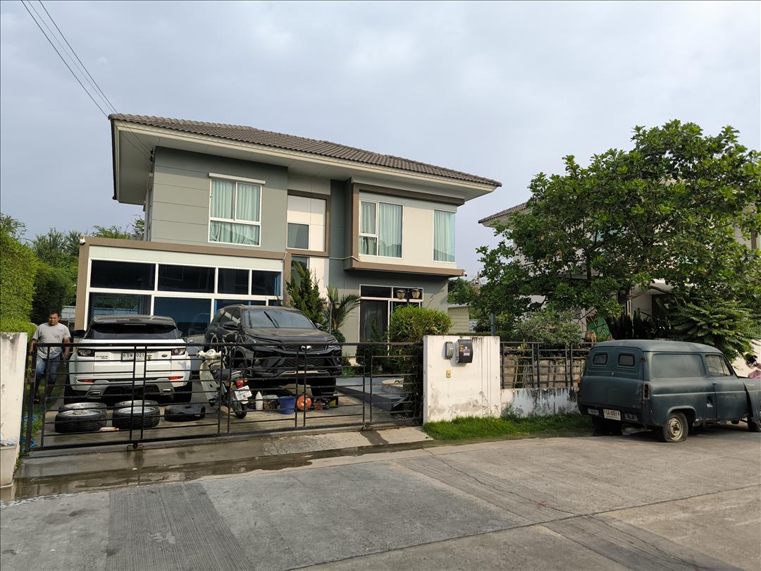 หมู่บ้านเดอะทรัสต์ ศรีนครินทร์ แพรกษา 