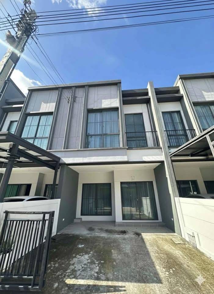 T 1489 ให้เช่า ทาวน์โฮม 2 ชั้น ม..เวิร์ฟ​ สายไหม​ ซ.​สายไหม​56 บ้านสวย มีเฟอร์นิเจอร์ พร้อมอยู่ 