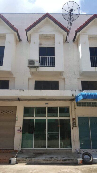 ด่วน ขายอาคารพาณิชย์อ่าวอุดม ศรีราชา ต่ำกว่าประเมิน ใครพร้อมโอนก่อน ได้ก่อน