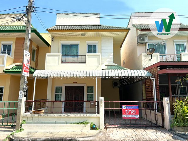 หมู่บ้านอยู่สุข ซ.สรงประภา 24, ดอนเมือง ขายบ้านแฝด 28 ตร.ว  ปรับปรุงใหม่แล้ว  4 ห้องนอน 3 ห้องน้ำ