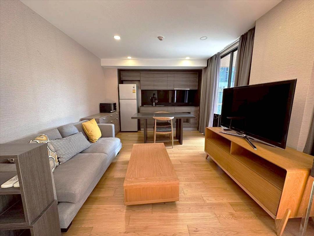 คลาส หลังสวน