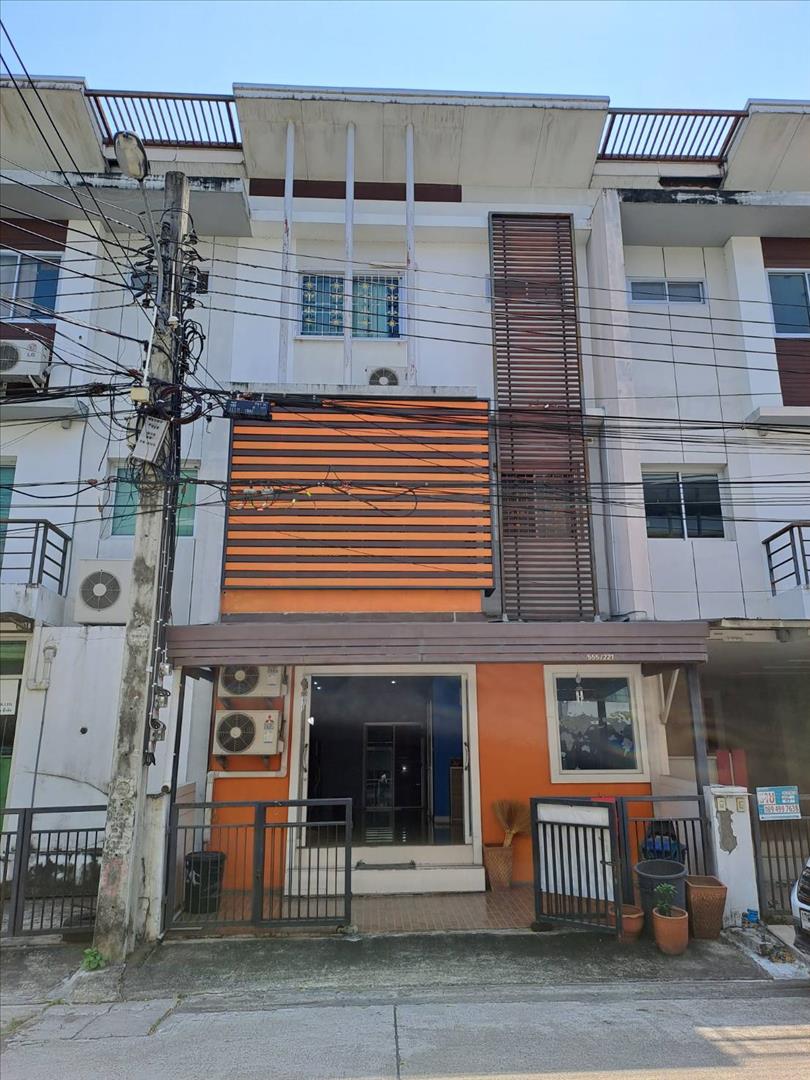 เนอวานา พาร์ค สุขุมวิท 77